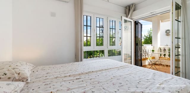 3 makuuhuone Huvila myytävänä paikassa Villamartin, Orihuela - 359 000 € (Ref: 9608321)