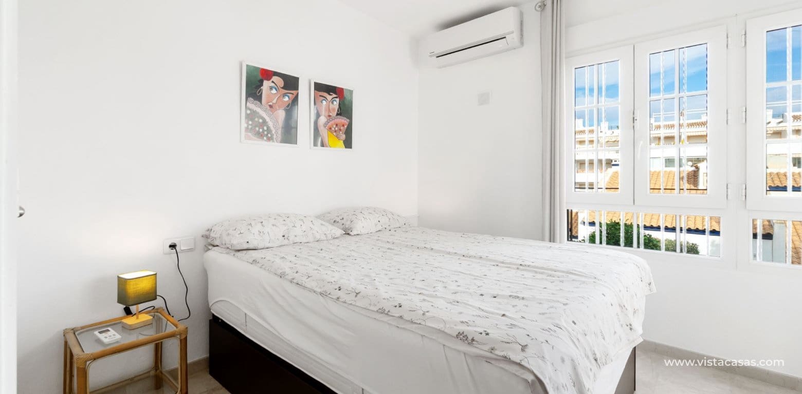 3 makuuhuone Huvila myytävänä paikassa Villamartin - 359 000 € (Ref: 9608321)