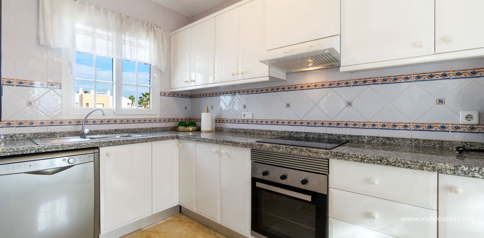 3 makuuhuone Huvila myytävänä paikassa Villamartin - 359 000 € (Ref: 9608321)