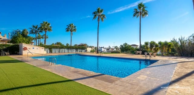 3 makuuhuone Huvila myytävänä paikassa Villamartin, Orihuela - 359 000 € (Ref: 9608321)