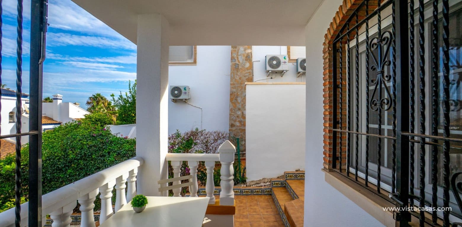 3 makuuhuone Huvila myytävänä paikassa Villamartin - 359 000 € (Ref: 9608321)