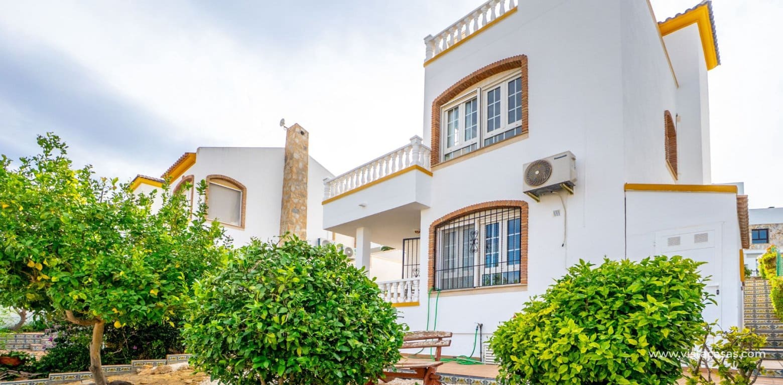 3 makuuhuone Huvila myytävänä paikassa Villamartin - 359 000 € (Ref: 9608321)