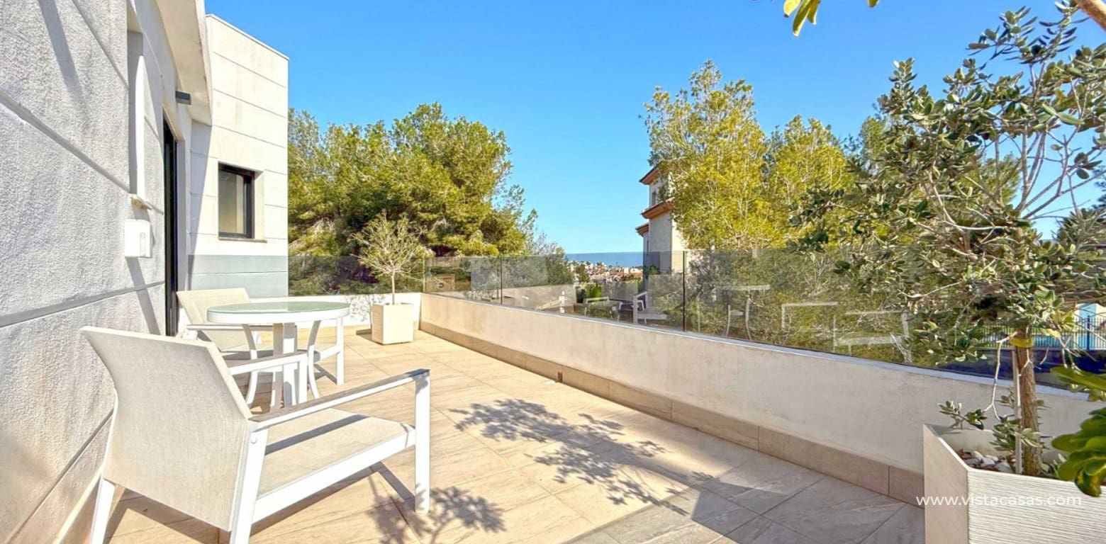 3 makuuhuone Huvila myytävänä paikassa Villamartin - 475 000 € (Ref: 9616828)