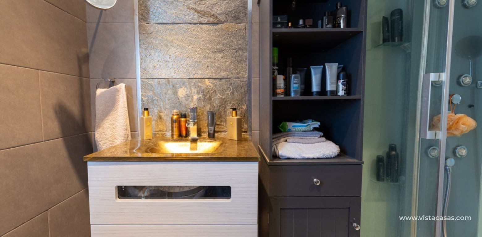 4 quarto Moradia para venda em Las Ramblas Golf - 329 995 € (Ref: 9616829)