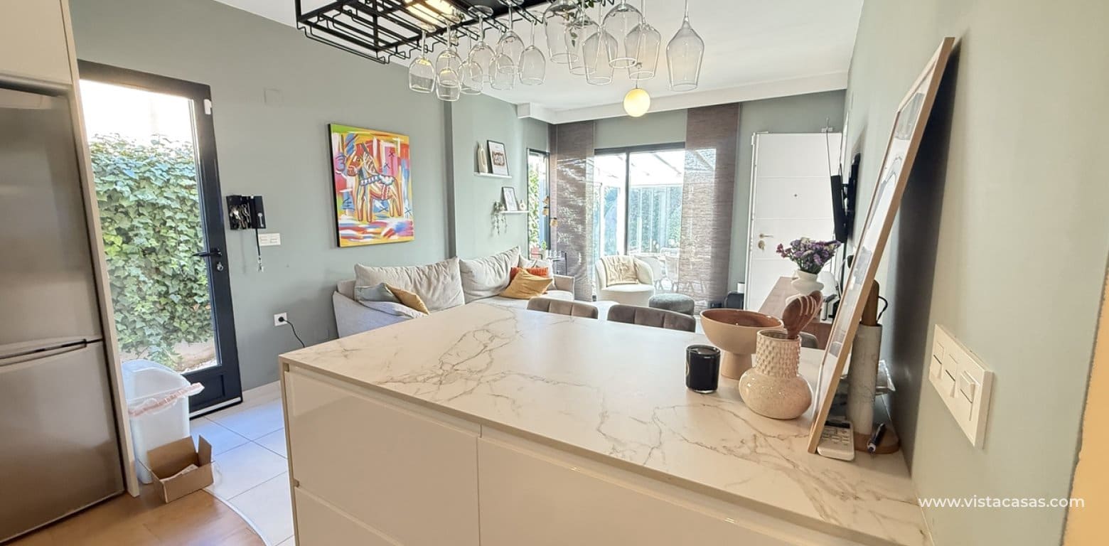 3 bedroom Villa for sale in La Zenia - € 499,999 (Ref: 9616830)