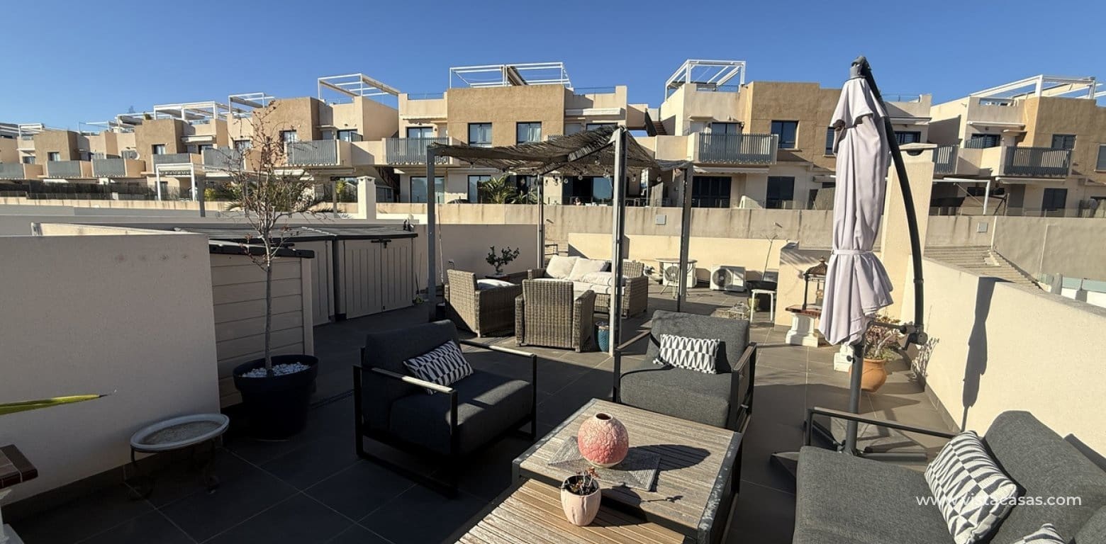 3 bedroom Villa for sale in La Zenia - € 499,999 (Ref: 9616830)