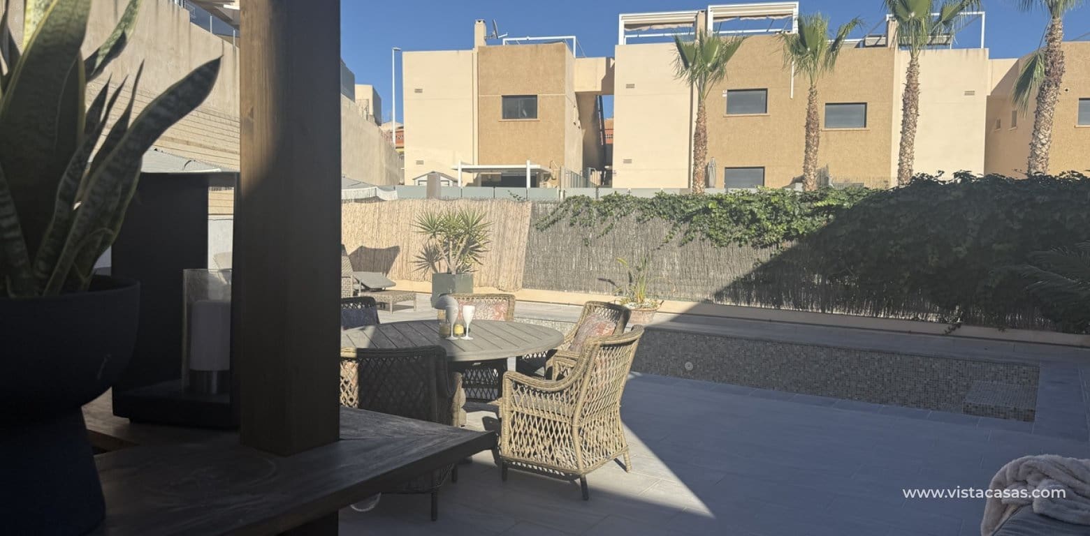 3 bedroom Villa for sale in La Zenia - € 499,999 (Ref: 9616830)