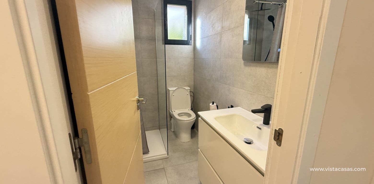 3 bedroom Villa for sale in La Zenia - € 499,999 (Ref: 9616830)