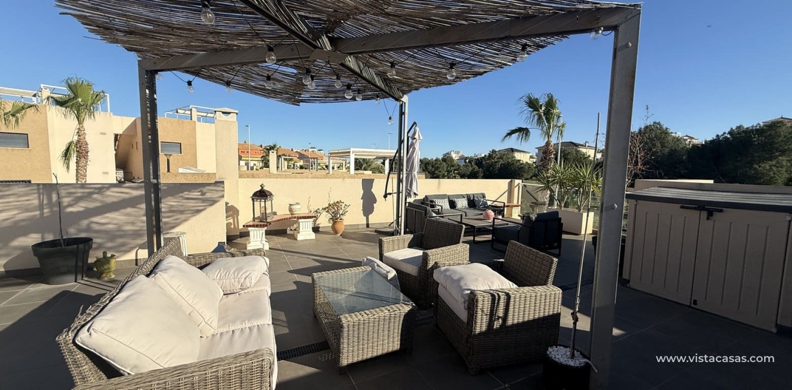 3 bedroom Villa for sale in La Zenia - € 499,999 (Ref: 9616830)