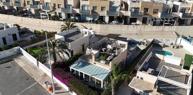3 bedroom Villa for sale in La Zenia, Orihuela - € 499,999 (Ref: 9616830)