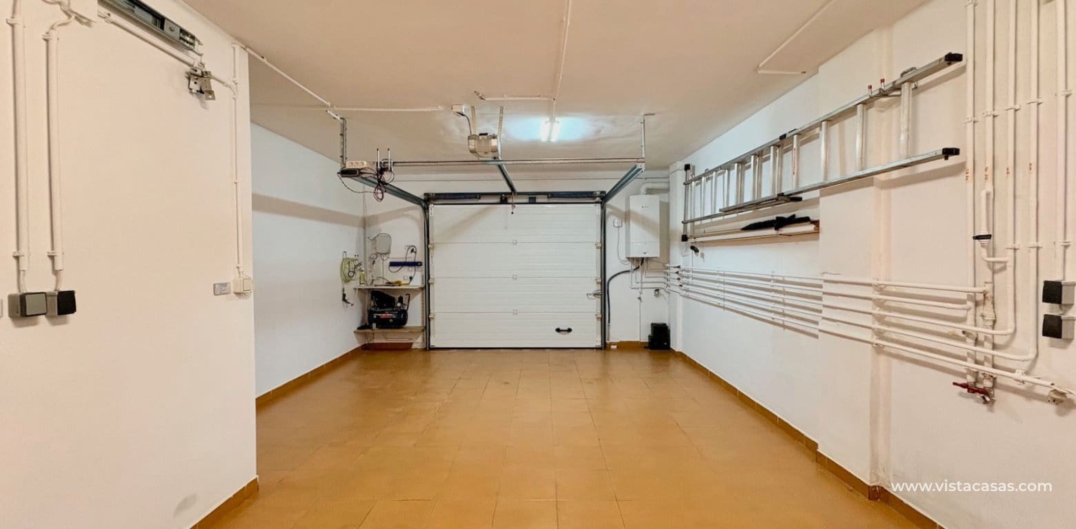 2 quarto Moradia para venda em Villamartin - 245 000 € (Ref: 9619720)