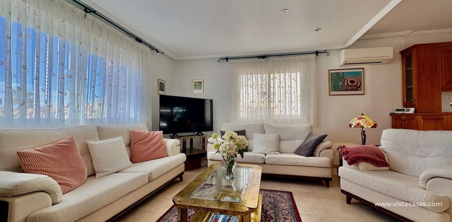 2 quarto Moradia para venda em Villamartin - 245 000 € (Ref: 9619720)