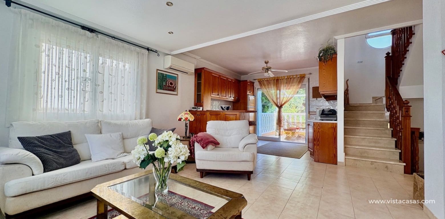 2 quarto Moradia para venda em Villamartin - 245 000 € (Ref: 9619720)