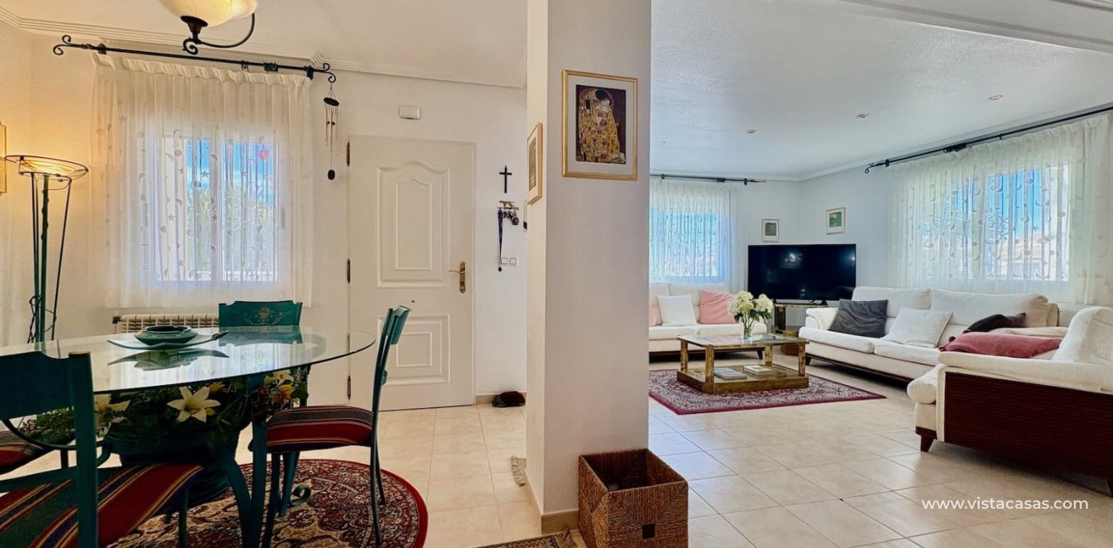 2 quarto Moradia para venda em Villamartin - 245 000 € (Ref: 9619720)