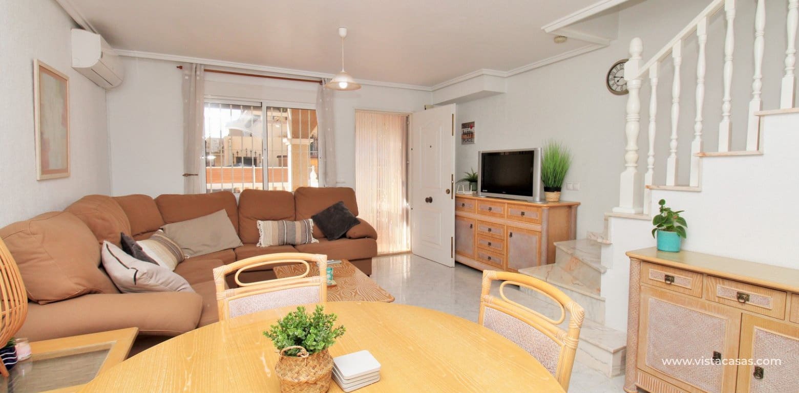 3 Zimmer Haus zu verkaufen in Playa Flamenca mit Pool - 234.900 € (Ref: 9620612)
