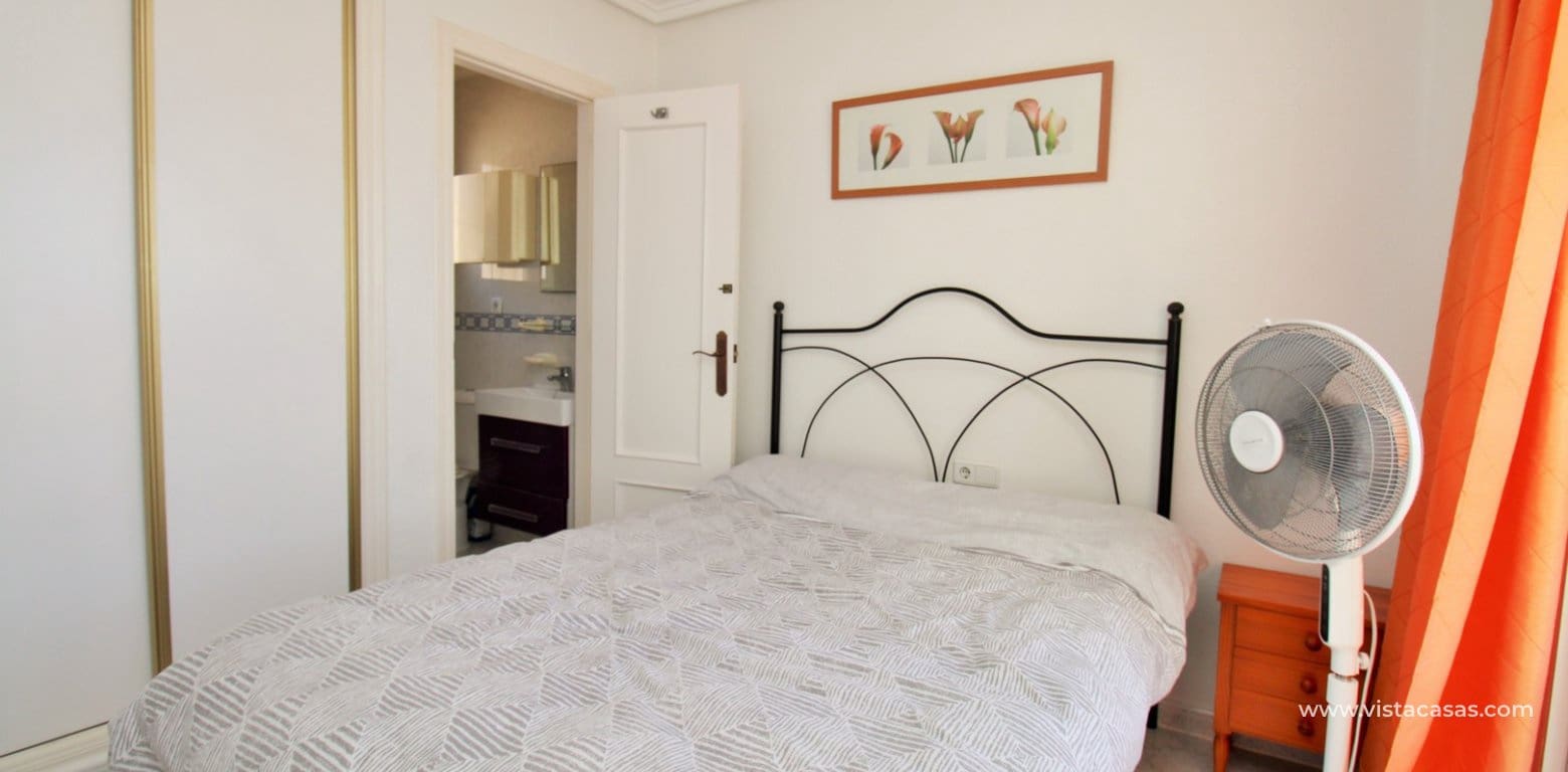 3 Zimmer Haus zu verkaufen in Playa Flamenca mit Pool - 234.900 € (Ref: 9620612)