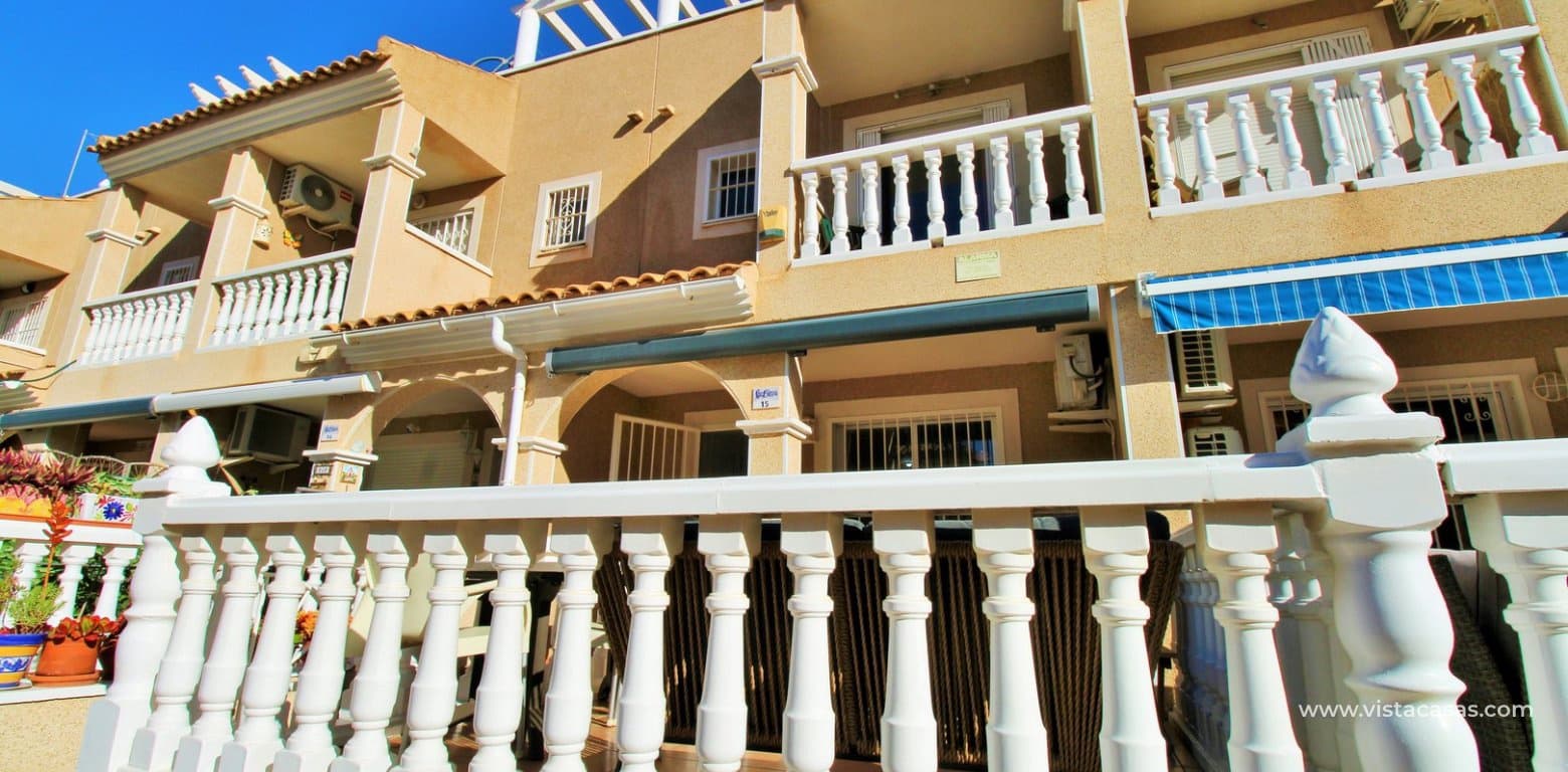 3 Zimmer Haus zu verkaufen in Playa Flamenca mit Pool - 234.900 € (Ref: 9620612)