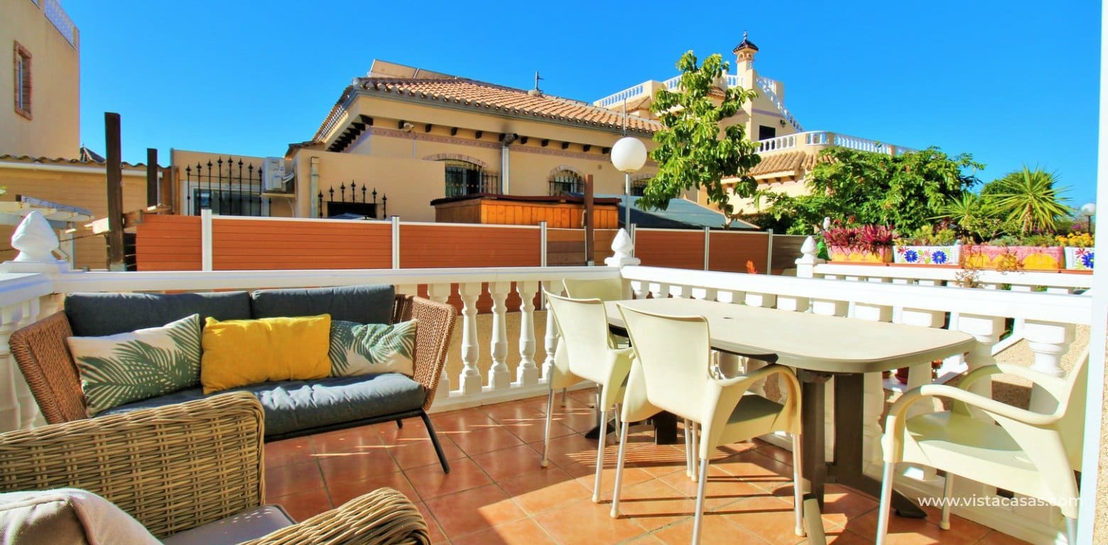 3 Zimmer Haus zu verkaufen in Playa Flamenca mit Pool - 234.900 € (Ref: 9620612)