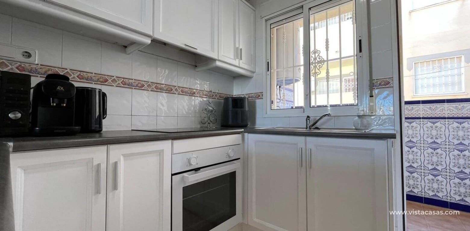 2 bedroom Apartment for sale in Villamartin - € 165,000 (Ref: 9620885)