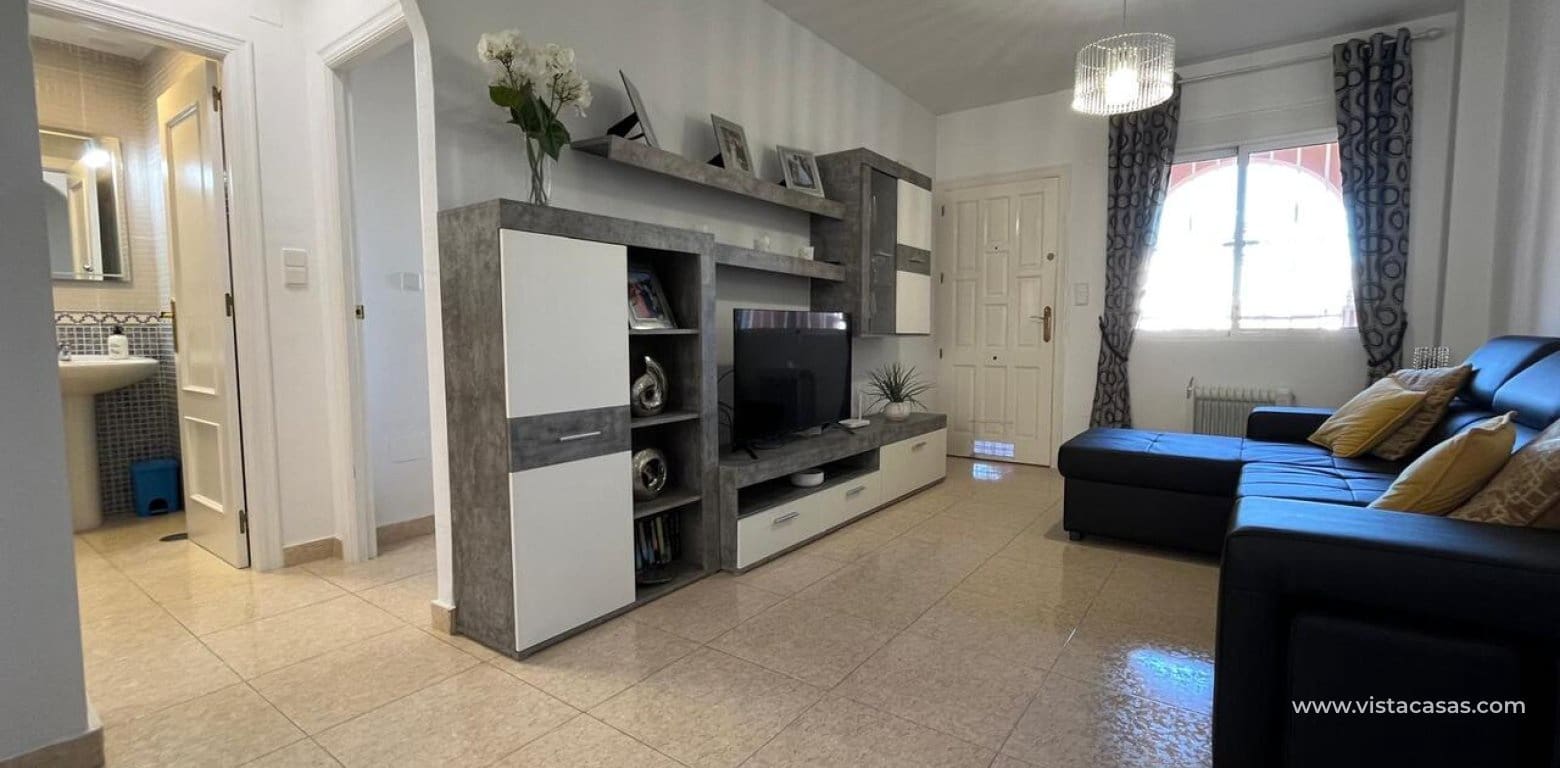 2 bedroom Apartment for sale in Villamartin - € 165,000 (Ref: 9620885)