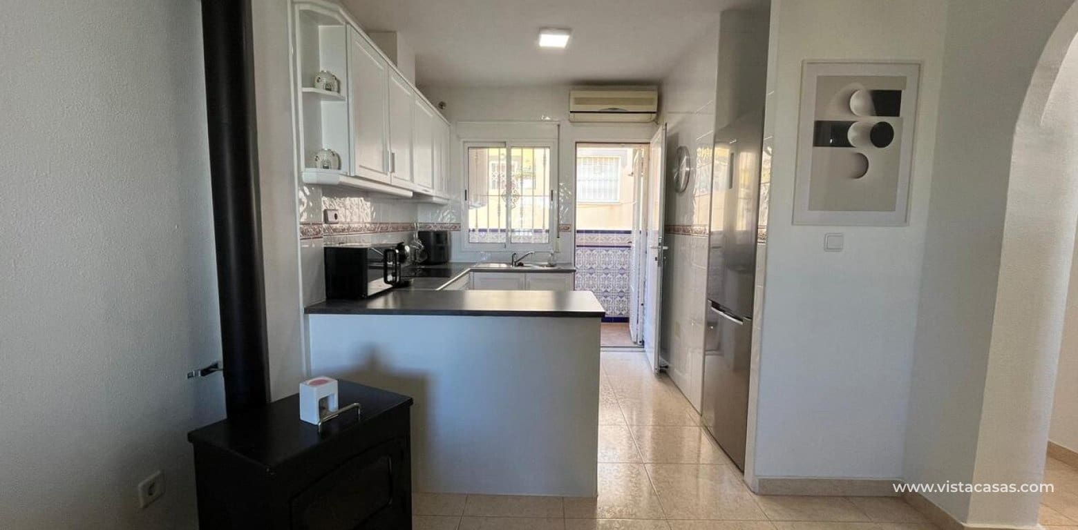 2 bedroom Apartment for sale in Villamartin - € 165,000 (Ref: 9620885)