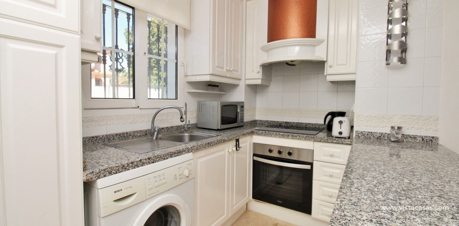 2 Zimmer Apartment zu verkaufen in Villamartin mit Pool - 184.900 € (Ref: 9625311)