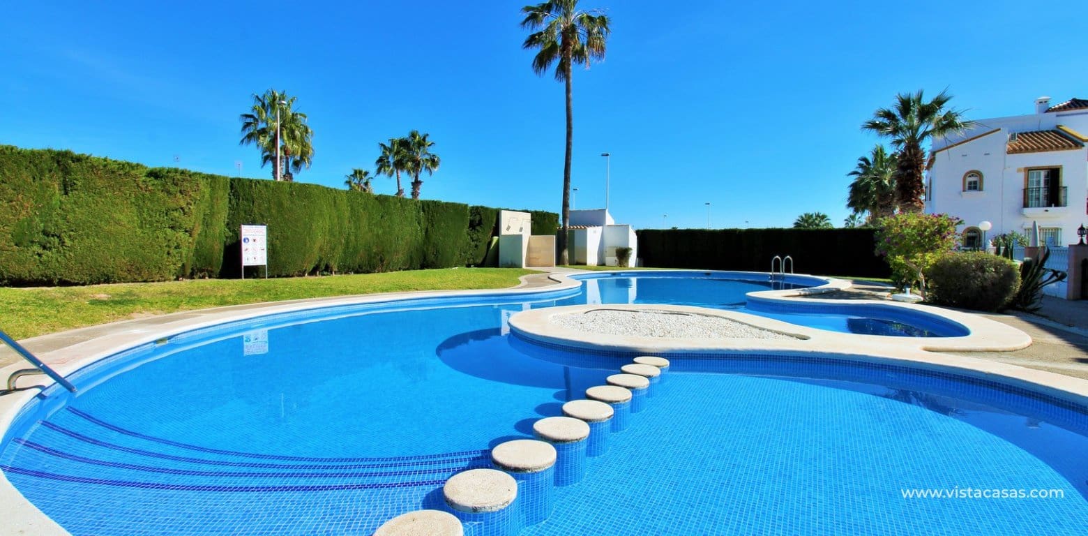 2 Zimmer Apartment zu verkaufen in Villamartin mit Pool - 184.900 € (Ref: 9625311)