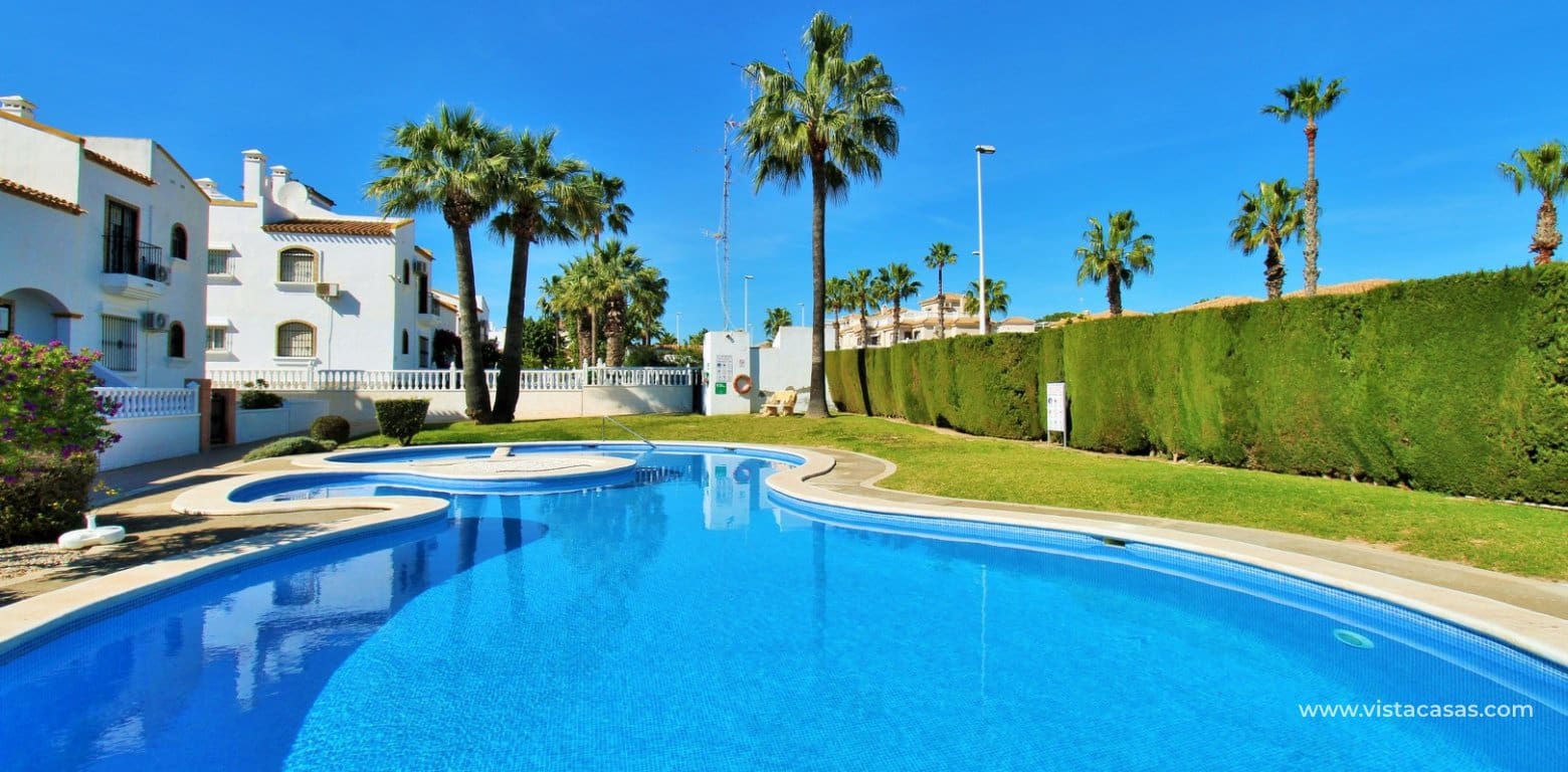 2 Zimmer Apartment zu verkaufen in Villamartin mit Pool - 184.900 € (Ref: 9625311)