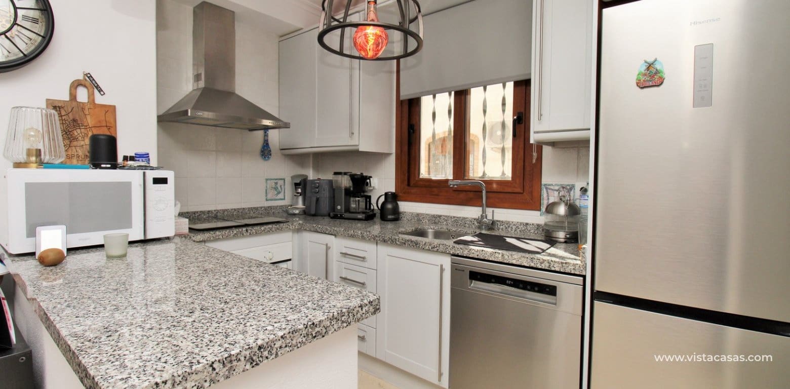 2 Zimmer Apartment zu verkaufen in Villamartin mit Pool - 199.950 € (Ref: 9626555)