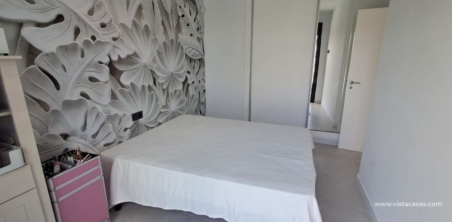 3 slaapkamer Villa te koop in Cabo Roig - € 360.000 (Ref: 9627976)