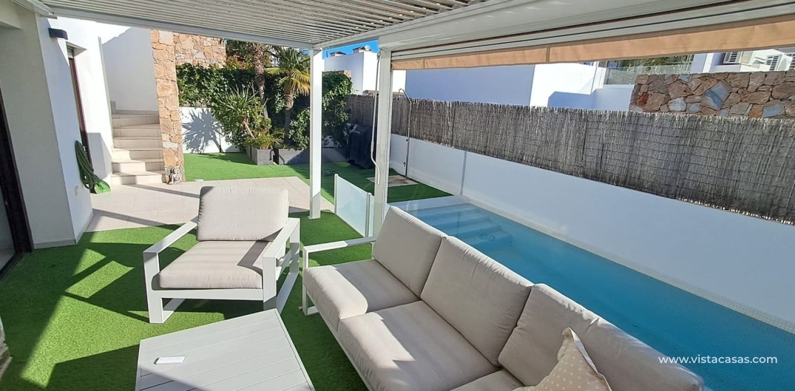 3 slaapkamer Villa te koop in Cabo Roig - € 360.000 (Ref: 9627976)