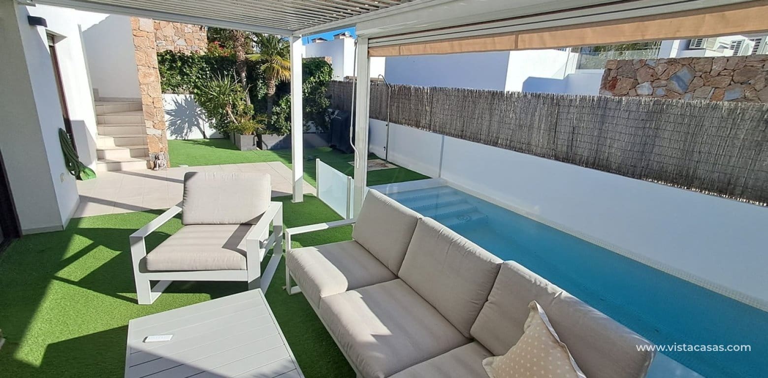 3 slaapkamer Villa te koop in Cabo Roig - € 360.000 (Ref: 9627976)