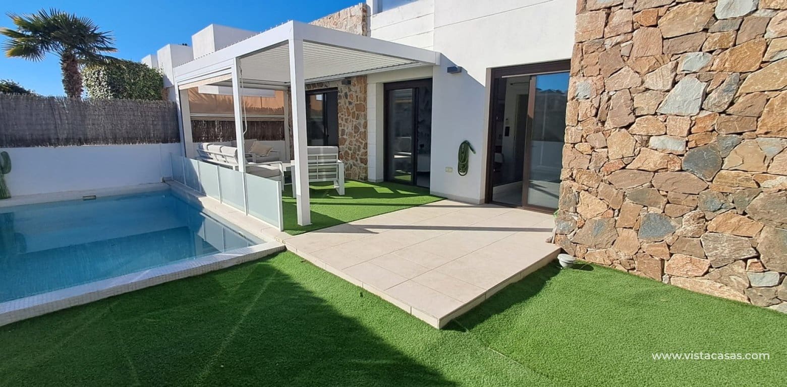 3 slaapkamer Villa te koop in Cabo Roig - € 360.000 (Ref: 9627976)