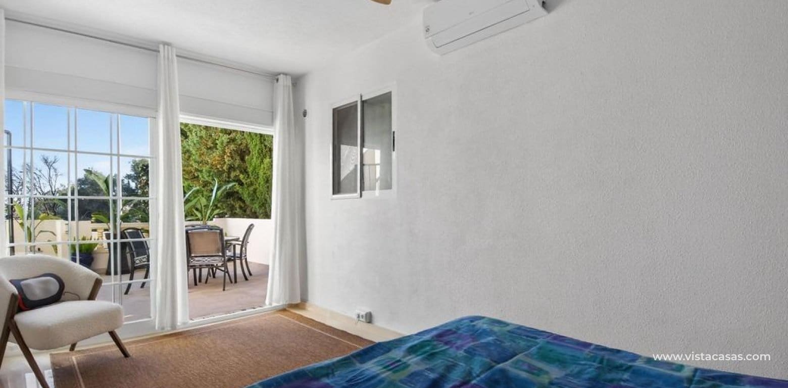 Chalet de 4 habitaciones en Las Ramblas Golf en venta - 499.000 € (Ref: 9630559)