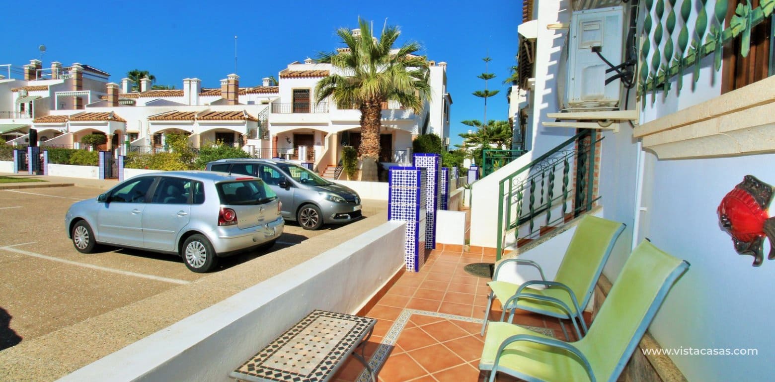 2 quarto Bungalow para venda em Villamartin com piscina - 229 900 € (Ref: 9634747)