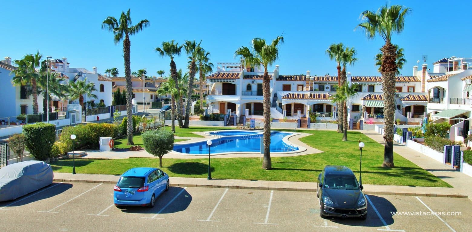 2 quarto Bungalow para venda em Villamartin com piscina - 229 900 € (Ref: 9634747)