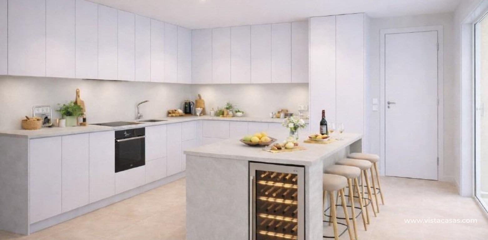 Apartamento de 2 habitaciones en Torrevieja en venta - 183.000 € (Ref: 9634749)