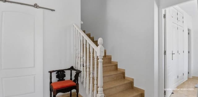 4 sypialnia Willa na sprzedaż w Las Ramblas Golf, Orihuela - 499 000 € (Ref: 9634752)