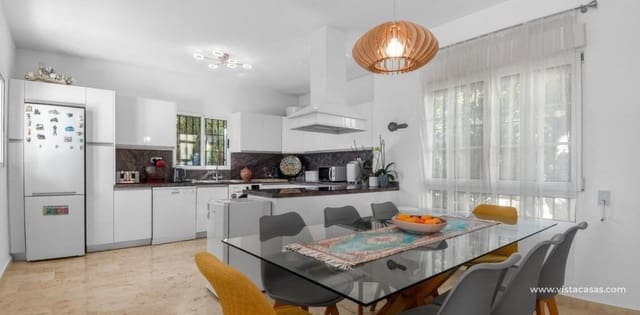 4 quarto Moradia para venda em Las Ramblas Golf, Orihuela - 499 000 € (Ref: 9634752)