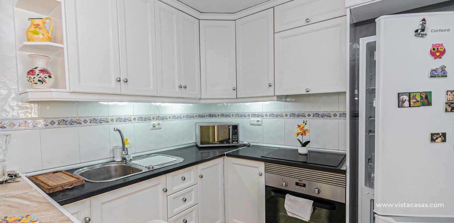 2 bedroom Townhouse for sale in Pilar de la Horadada - € 235,000 (Ref: 9634755)