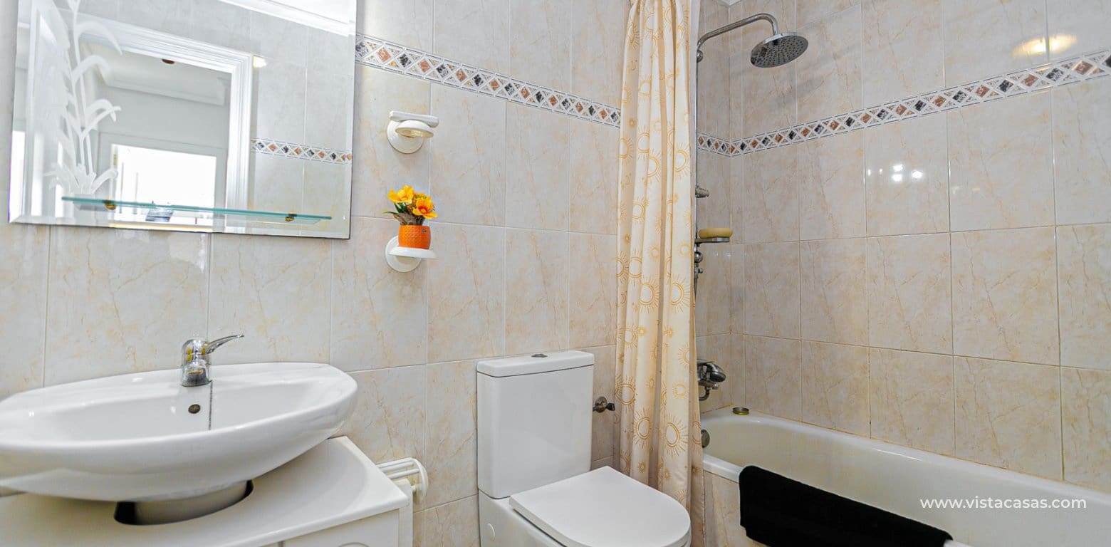 2 bedroom Townhouse for sale in Pilar de la Horadada - € 235,000 (Ref: 9634755)