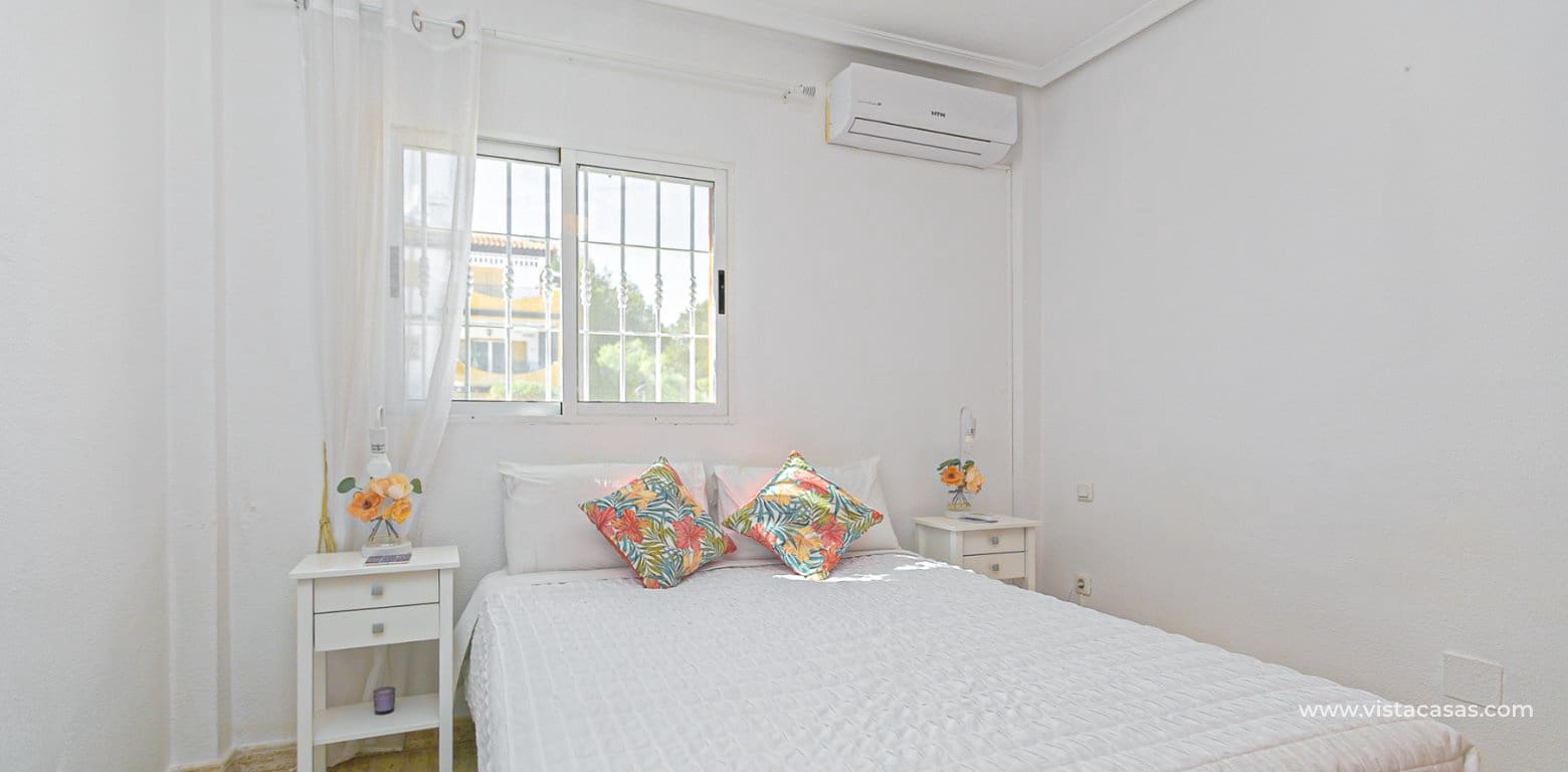 2 bedroom Townhouse for sale in Pilar de la Horadada - € 235,000 (Ref: 9634755)