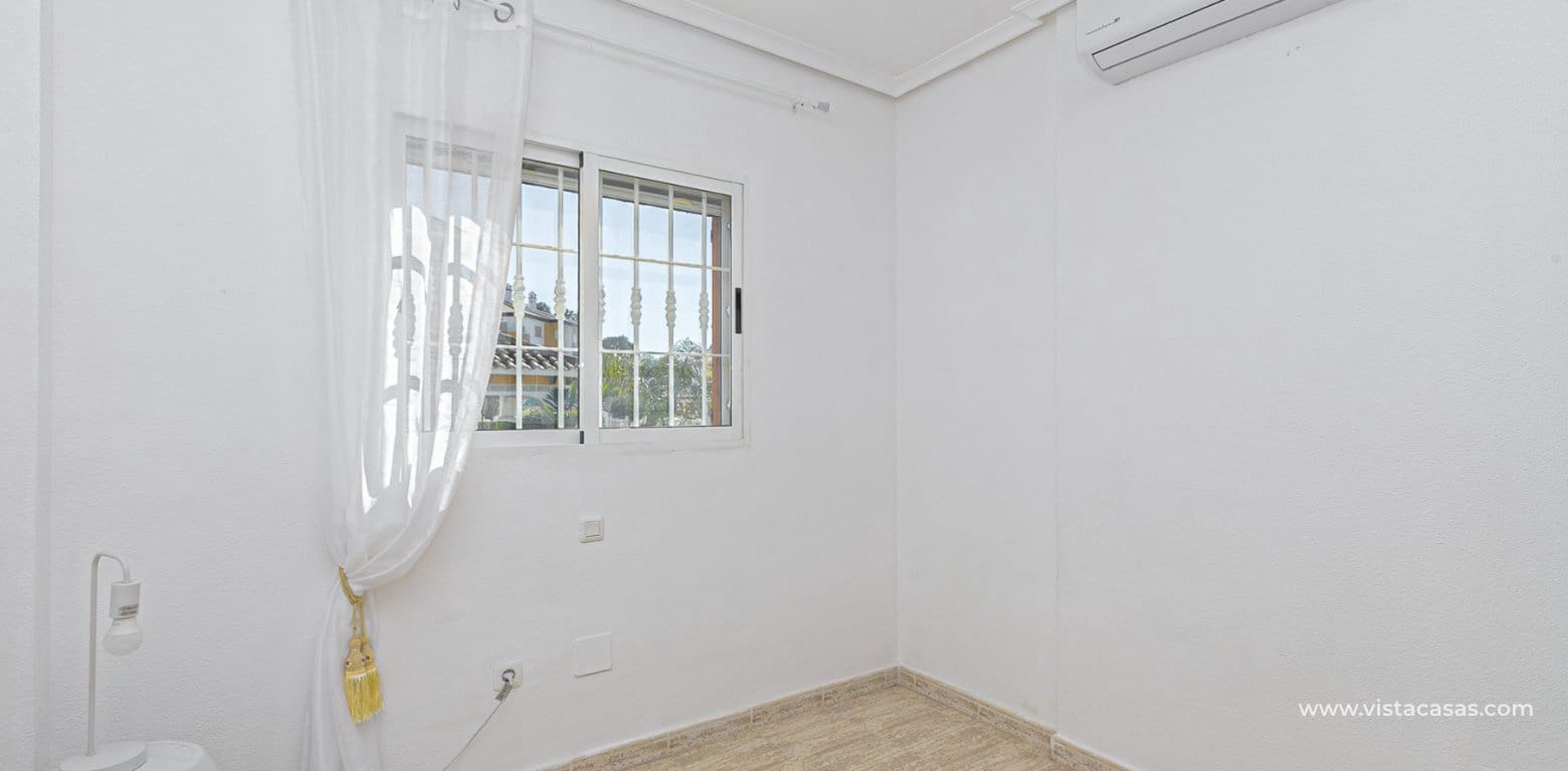 2 bedroom Townhouse for sale in Pilar de la Horadada - € 235,000 (Ref: 9634755)