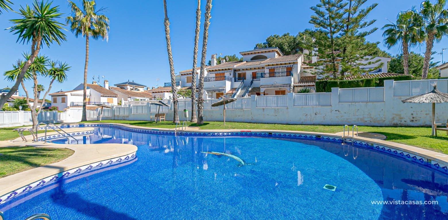 2 bedroom Townhouse for sale in Pilar de la Horadada - € 235,000 (Ref: 9634755)