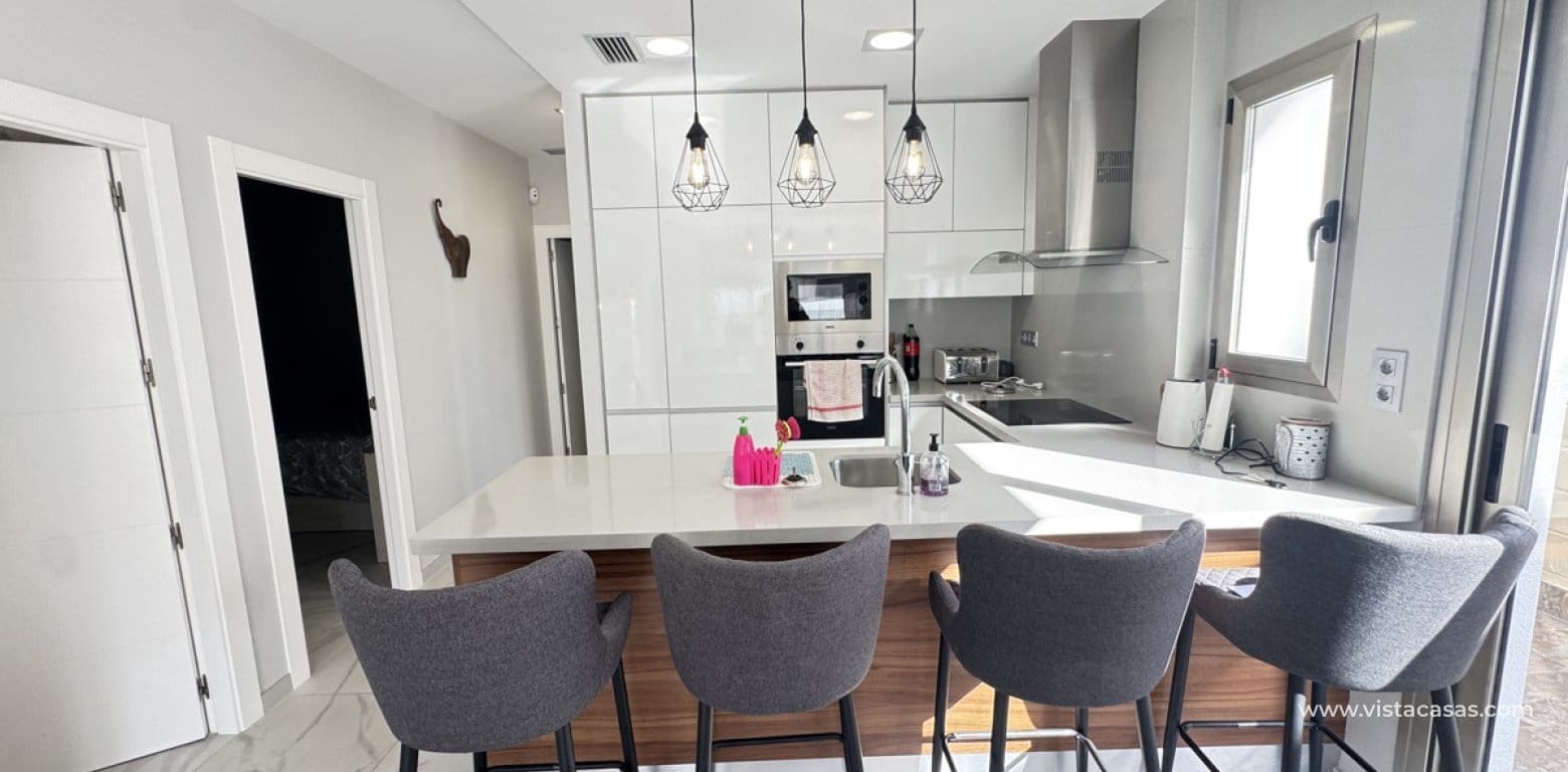 5 sypialnia Willa na sprzedaż w Villamartin - 480 000 € (Ref: 9639886)