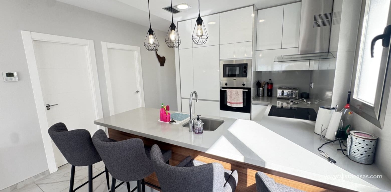 5 sypialnia Willa na sprzedaż w Villamartin - 480 000 € (Ref: 9639886)