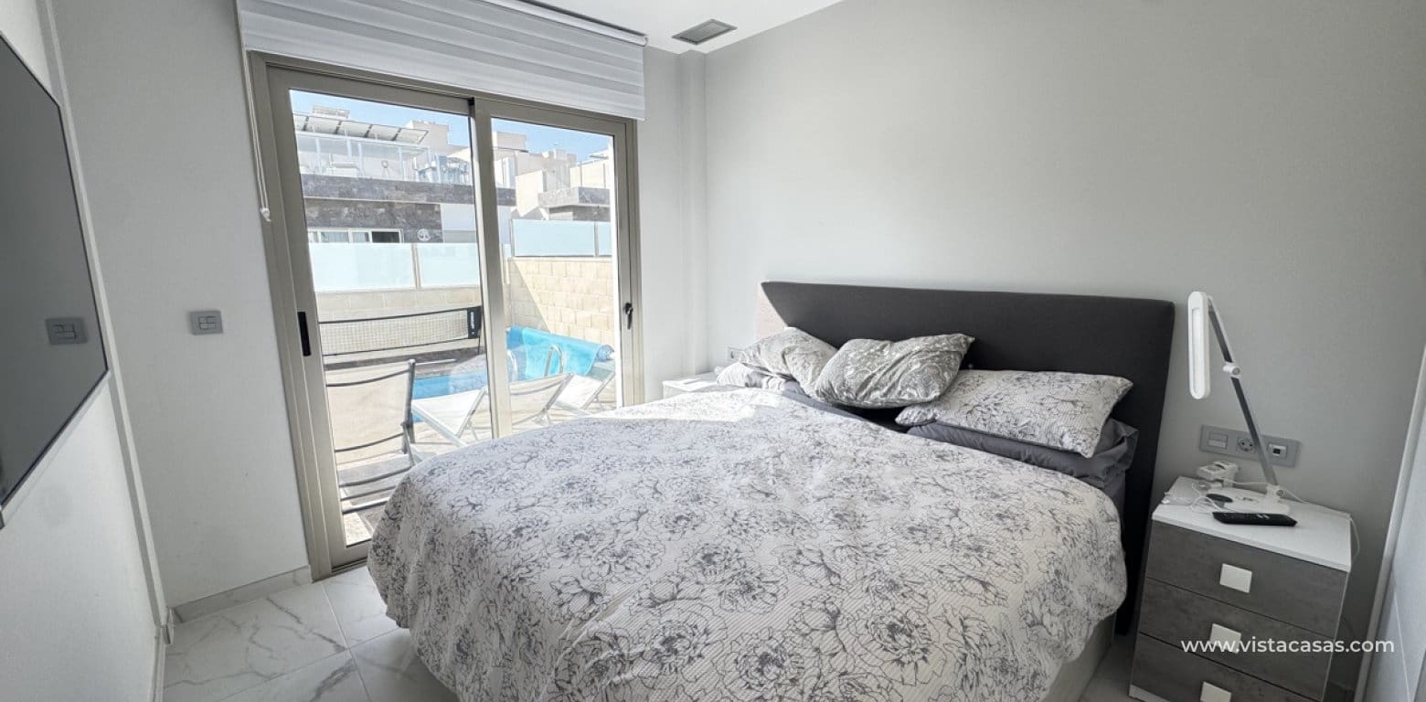 5 sypialnia Willa na sprzedaż w Villamartin - 480 000 € (Ref: 9639886)