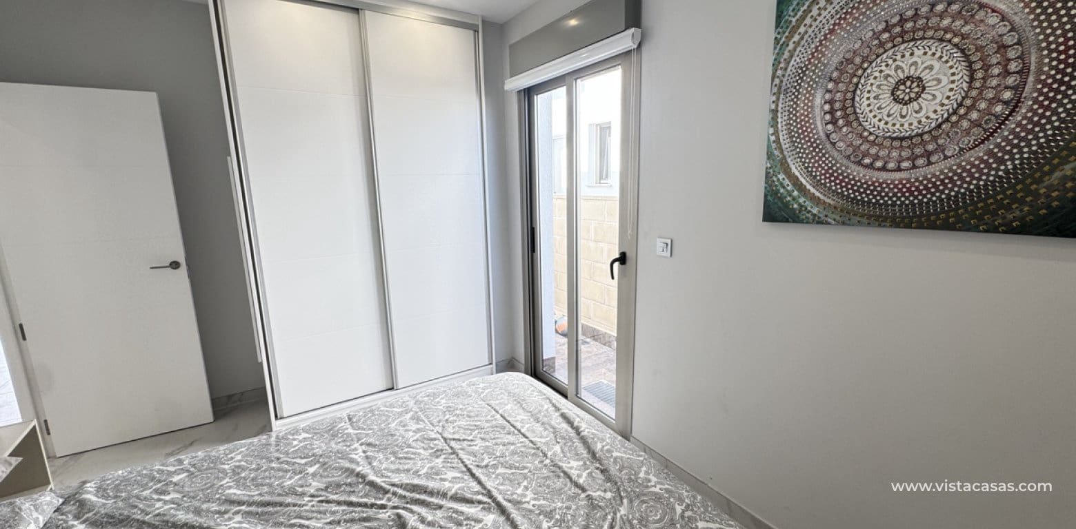 5 sypialnia Willa na sprzedaż w Villamartin - 480 000 € (Ref: 9639886)