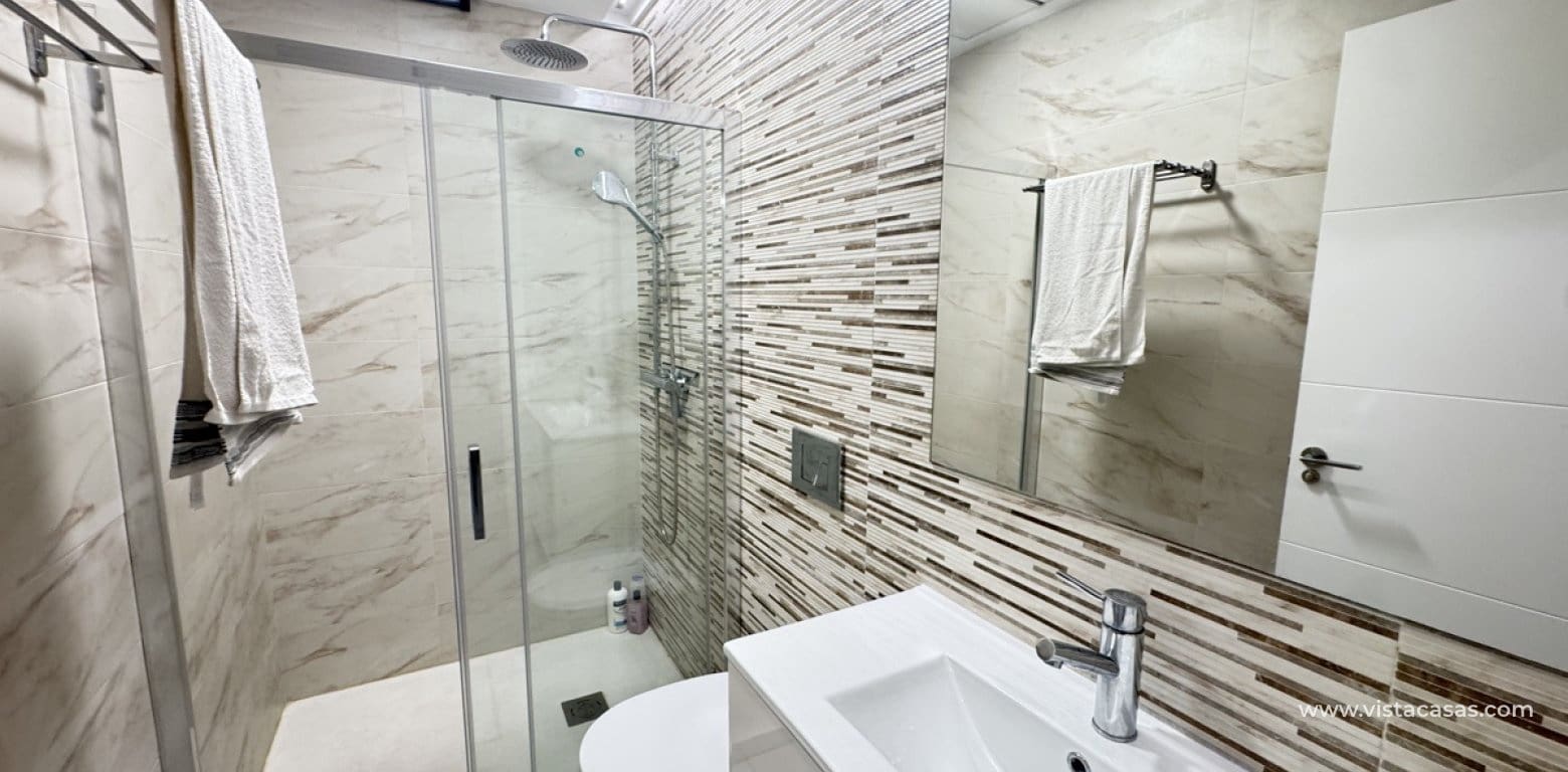 5 sypialnia Willa na sprzedaż w Villamartin - 480 000 € (Ref: 9639886)