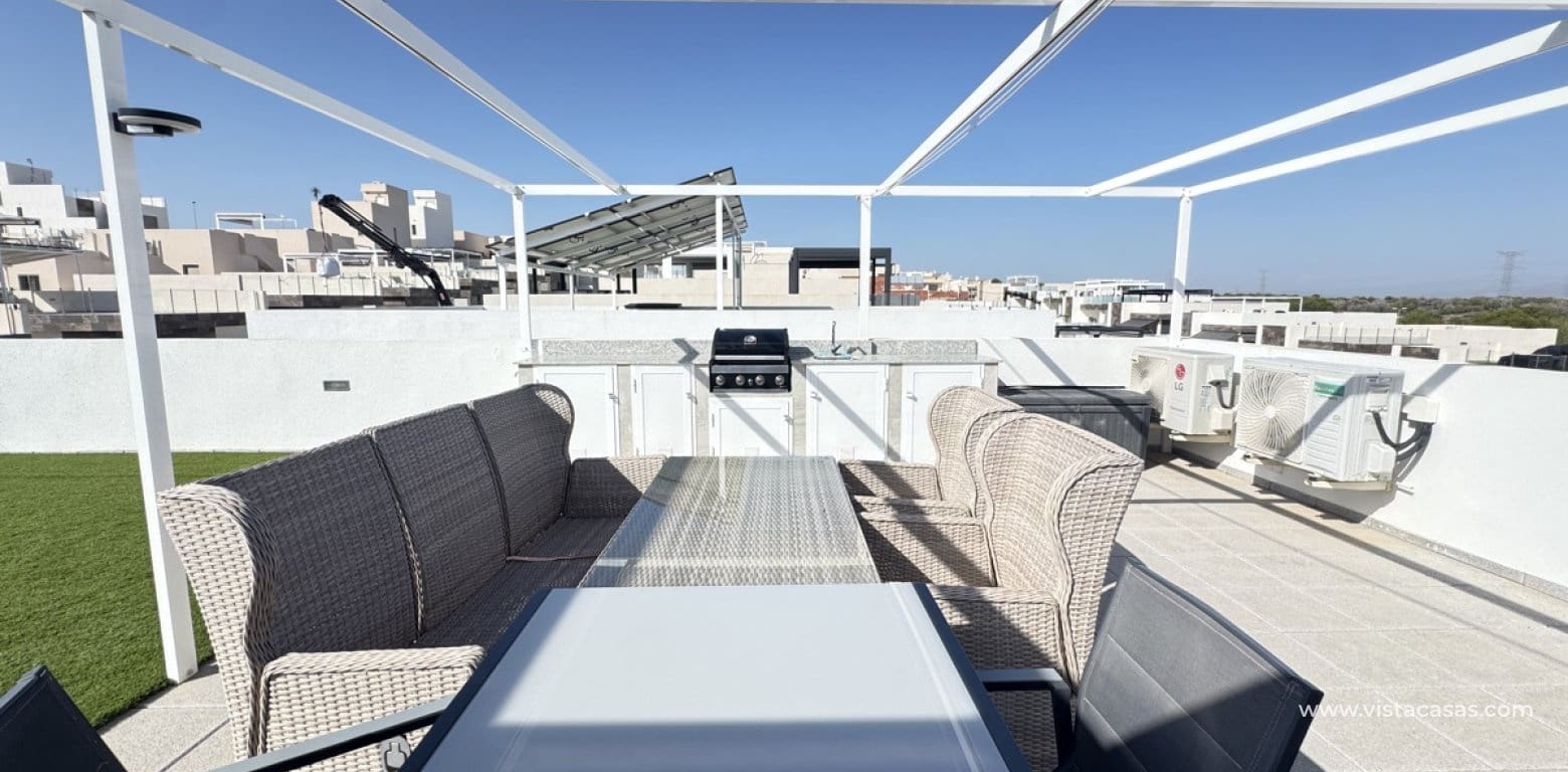 5 sypialnia Willa na sprzedaż w Villamartin - 480 000 € (Ref: 9639886)